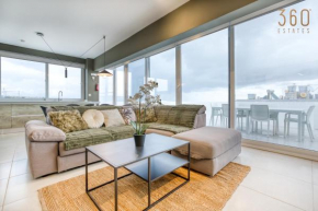 LUX Duplex Penthouse w/ Expansive Rooftop Terrace by 360 Estates